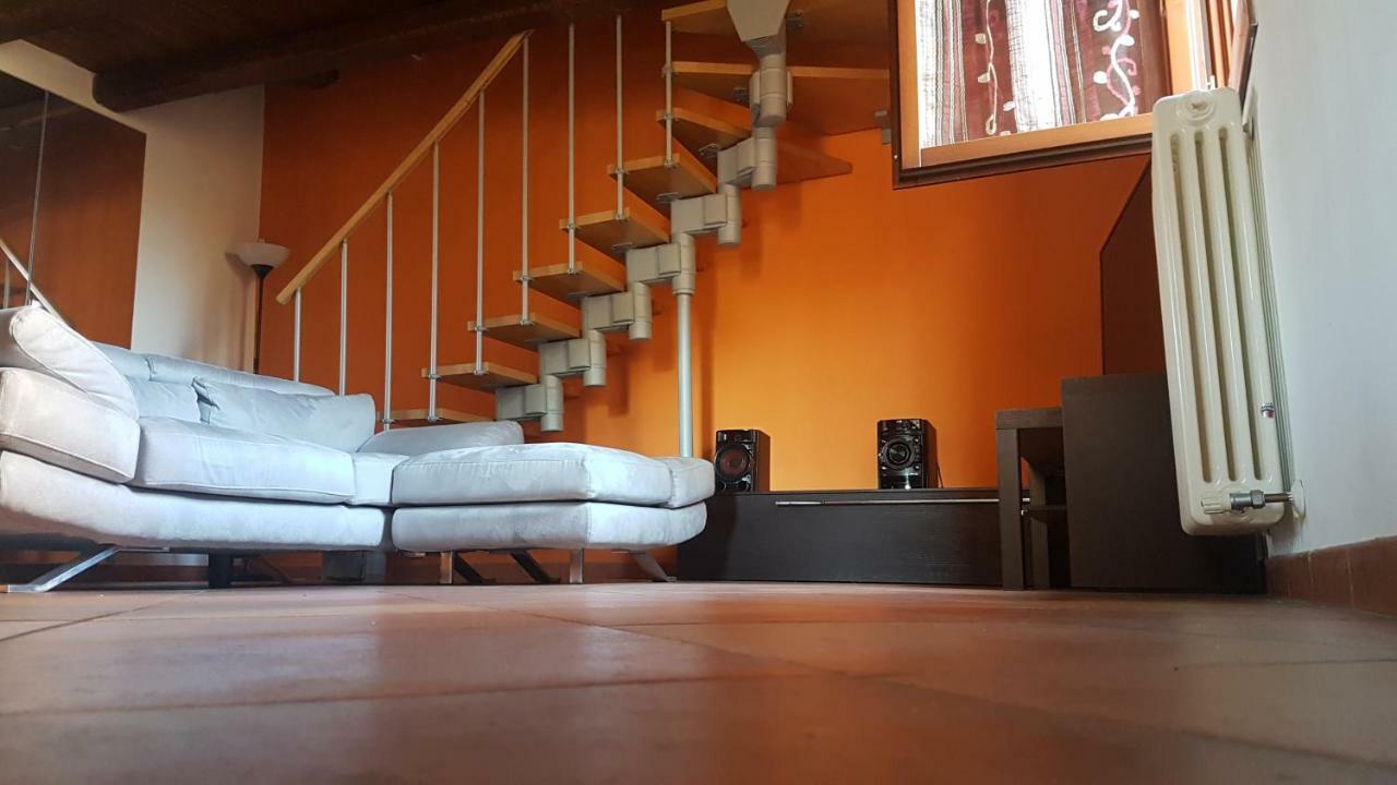 Casa Vacanza Angelo Ферара Екстериор снимка