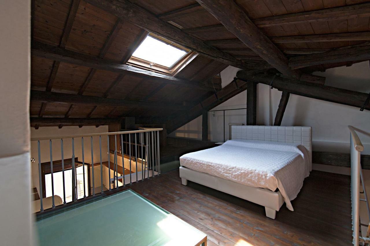 Casa Vacanza Angelo Ферара Екстериор снимка