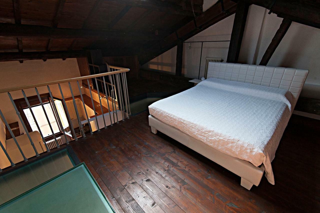 Casa Vacanza Angelo Ферара Екстериор снимка
